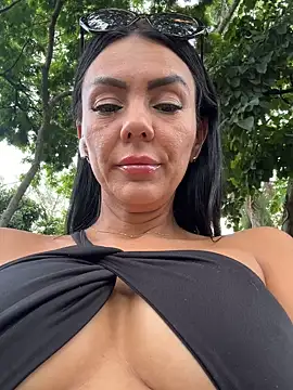 SofhiaTaylor online show from 02.04.26