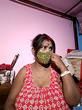 Snapshot of me-pari-hu chatting on 03.20.26 me-pari-hu online show from 03.20.26