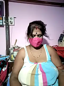 Snapshot of me-pari-hu chatting on 03.30.26 me-pari-hu online show from 03.30.26
