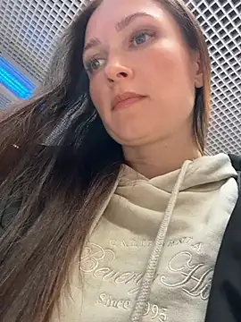 ZaraHill online show from 12.05.25