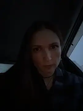 ZaraHill online show from 12.14.25