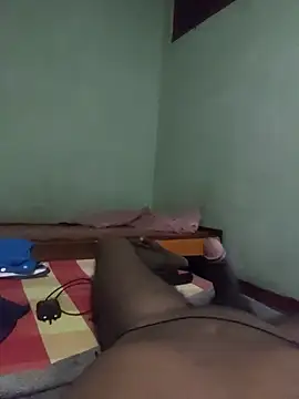 Noughty Queen online show from 12.16.25