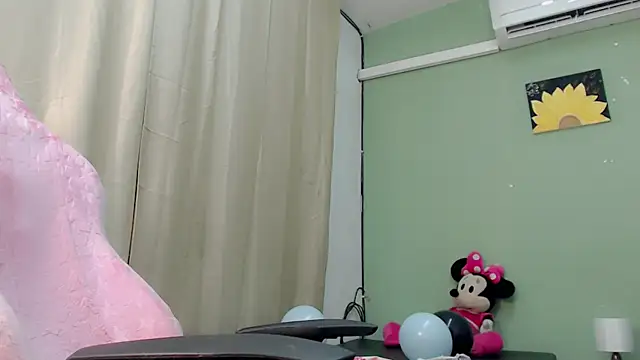 Mishell hot  online show from 01.11.26