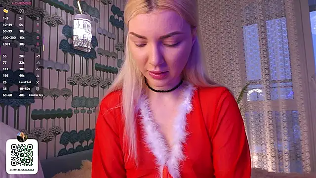 ElizzaBed online show from 12.18.25