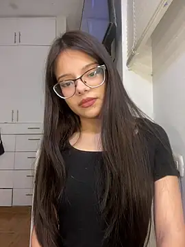 Snapshot of omifresita chatting on 08.05.26 omifresita online show from 08.05.26