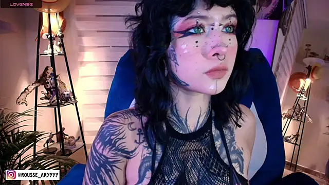 Snapshot of AryRousse chatting on 06.12.26 AryRousse online show from 06.12.26