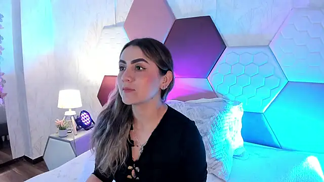 AriaRous online show from 02.01.26