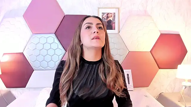 AriaRous online show from 04.15.26