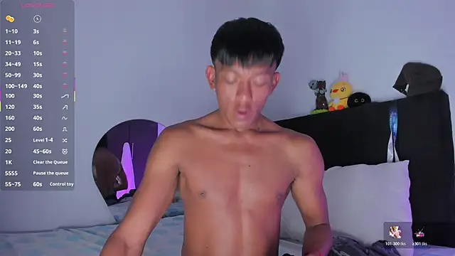 santinaughty online show from 04.11.26