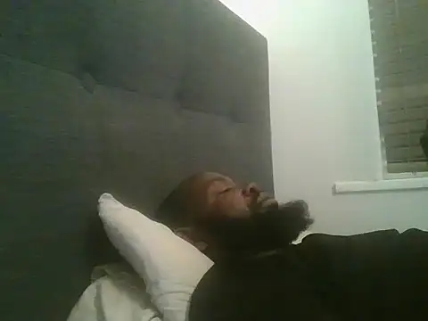 Snapshot of smartfuck777 chatting on 12.17.25 smartfuck777 online show from 12.17.25