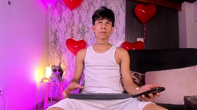 Jake beach  online show from 02.15.26