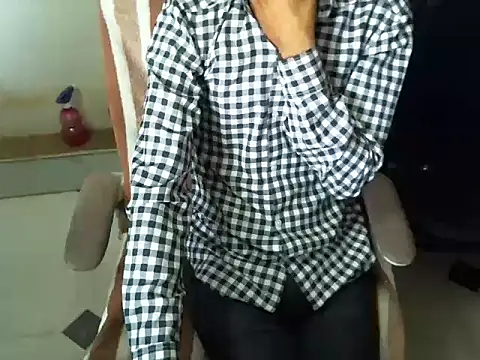 TwinklyBasket897 online show from 12.05.25