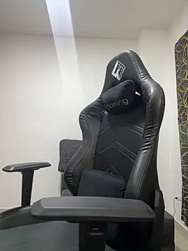 Liam jones10 online show from 01.15.26