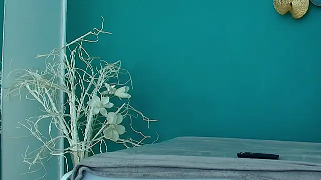 RoxanneJoy online show from 04.01.26