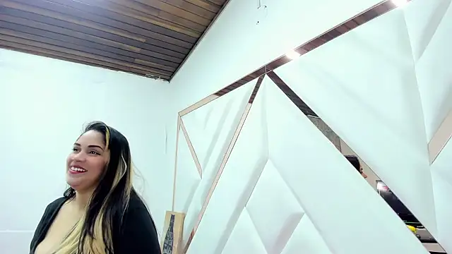 Snapshot of Faehlis__ chatting on 01.13.26 Faehlis online show from 01.13.26