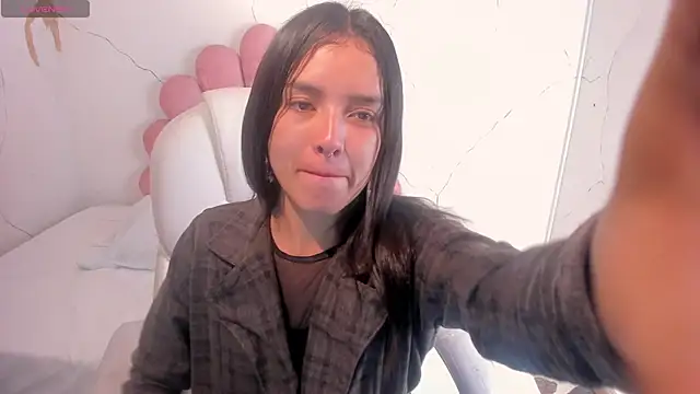 Cherrybombs  online show from 02.18.26