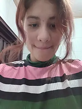 Snapshot of dakota021 chatting on 12.20.25 dakota021 online show from 12.20.25