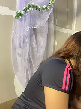 Snapshot of dakota021 chatting on 04.02.26 dakota021 online show from 04.02.26