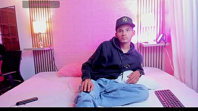 Snapshot of dear_lover1 chatting on 12.03.25 dear lover1 online show from 12.03.25