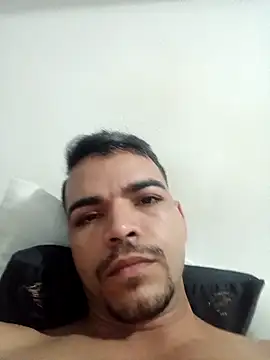 Snapshot of Brothervst chatting on 11.30.25 Brothervst online show from 11.30.25