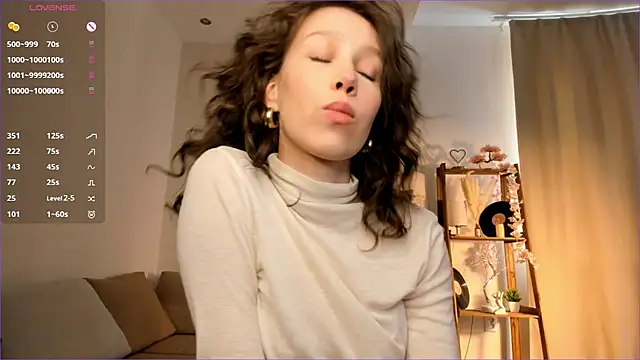 LachelleFrommer online show from 04.17.26