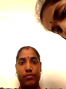 Snapshot of CUTE_nenshi chatting on 02.28.26 CUTE nenshi online show from 02.28.26