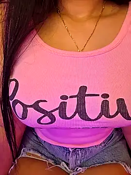 Hot-Haney77 online show from 12.15.25