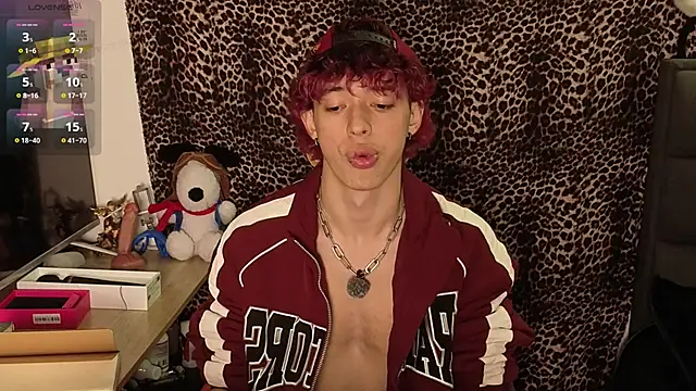 Snapshot of Otter_Starr chatting on 02.09.26 Otter Starr online show from 02.09.26