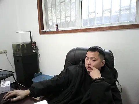 Snapshot of lz000254 chatting on 12.05.25 lz000254 online show from 12.05.25