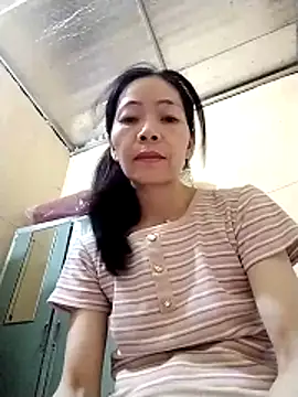 Snapshot of Cool-iponk chatting on 05.13.26 Cool-iponk online show from 05.13.26