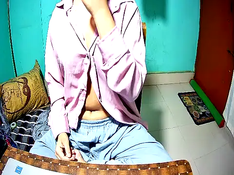 Snapshot of Bengal-princess chatting on 12.17.25 Bengal-princess online show from 12.17.25