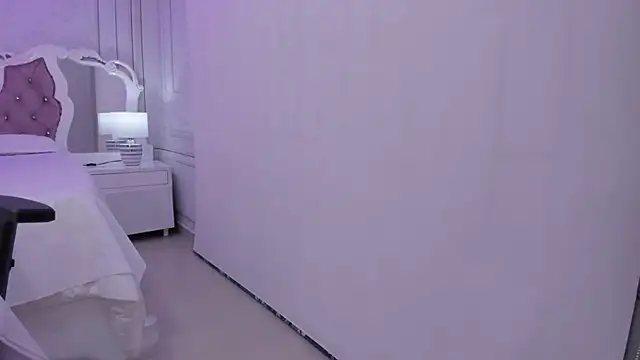 Miss dare online show from 04.21.26