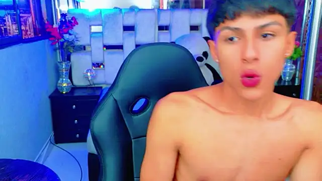 StormLuxX online show from 12.16.25