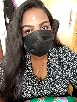 Snapshot of Tamil_Shara chatting on 07.06.26 Tamil Shara online show from 07.06.26