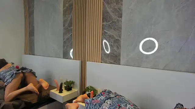 MissSavage  online show from 12.16.25