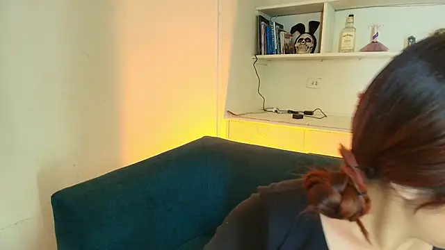 Saelivrae online show from 12.16.25