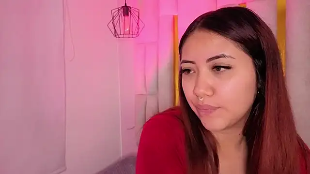 Saelivrae online show from 12.18.25