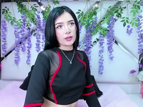 liinzy rouse69 online show from 12.15.25