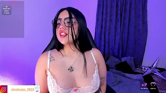 Nicolle Ruizz online show from 03.07.26