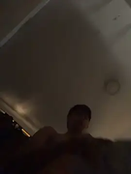 Lander Cruz online show from 12.17.25