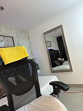 Lander Cruz online show from 02.25.26