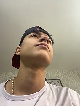 Lander Cruz online show from 03.31.26