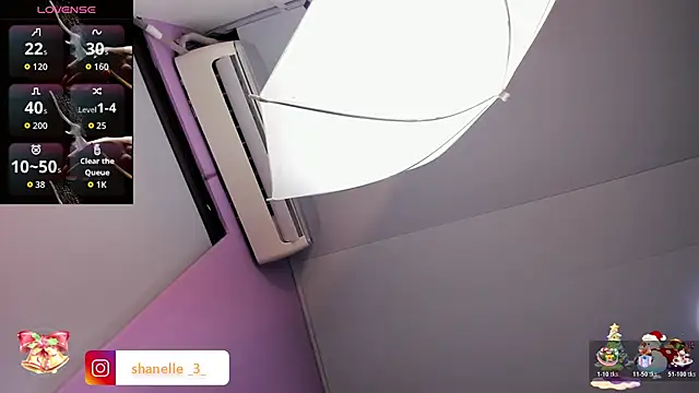 Snapshot of Jailinashley chatting on 12.18.25 Jailinashley online show from 12.18.25