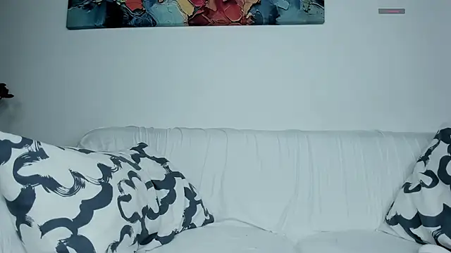 Snapshot of blueberry______ chatting on 02.15.26 blueberry online show from 02.15.26