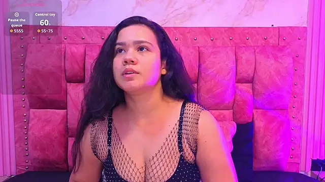 Snapshot of ValeryMorales chatting on 02.11.26 ValeryMorales online show from 02.11.26