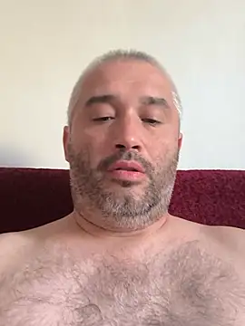 Olomoucak1982 online show from 06.25.26