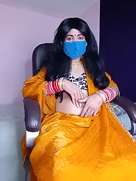 Lovely Ladyboy star online show from 12.21.25