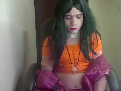 Lovely Ladyboy star online show from 02.10.26