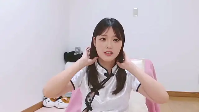 mashiro-desu online show from 12.22.25