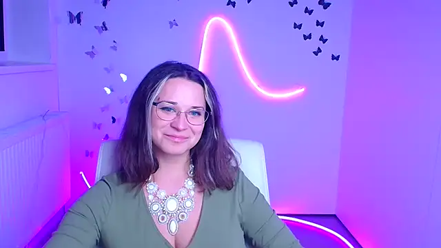 Melodie Aster online show from 12.19.25